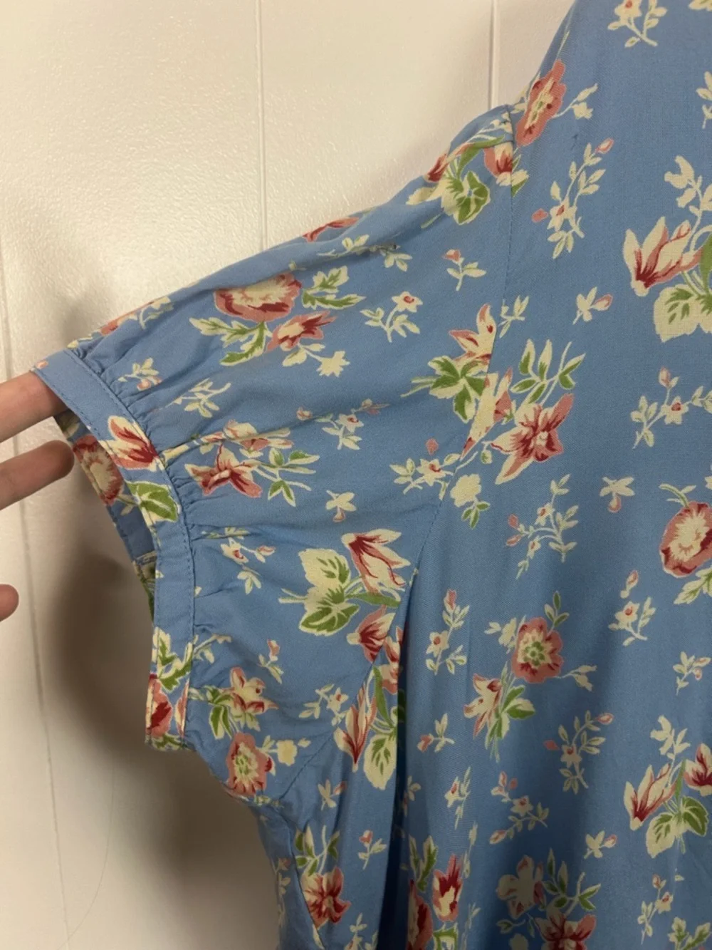 April Cornell Blue Floral Print Petra Short Sleeve Blouse Summer Top Size Large - Picture 8 of 14
